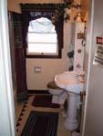 9bathrm1_112000.jpg 10.92k