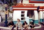 9phones.jpg 5.24k