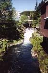 9waterfall.jpg 11.88k