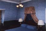 9town_house_rm2.jpg 10.04k